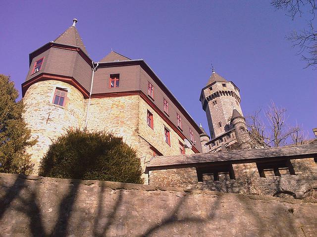 Замок Браунфельс